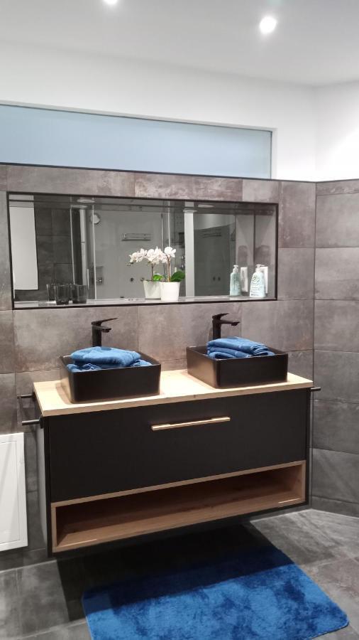 Ferienwohnung "Blue" Im Herzen Von Sulz Lahr  Exterior foto
